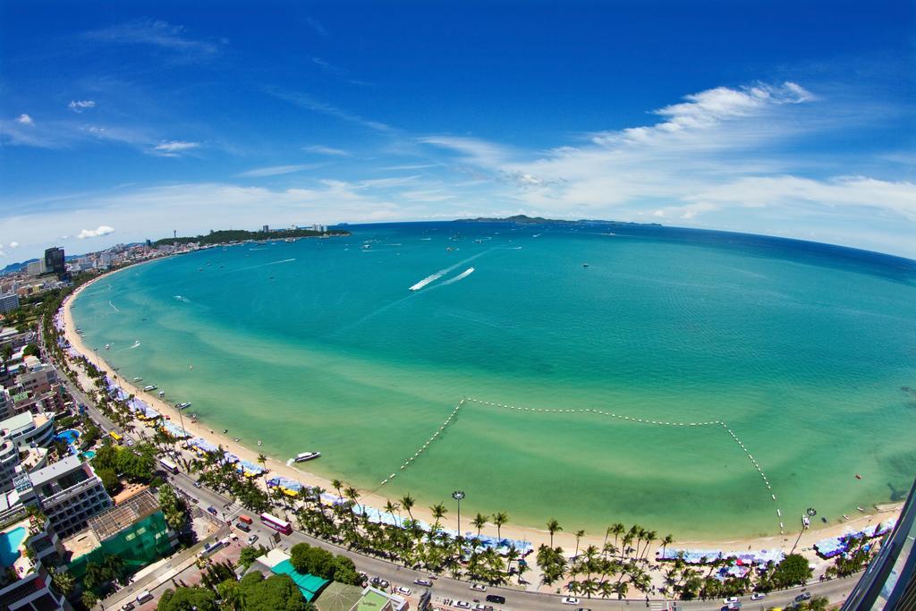 Ruamchok Ocean View Lägenhet Pattaya Exteriör bild