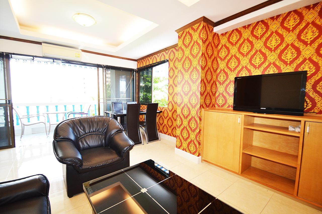 Ruamchok Ocean View Lägenhet Pattaya Rum bild